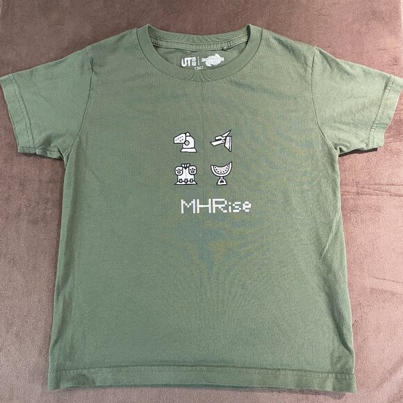 Uniqlo Monster Hunter Rise Boys Cotton Gamer Tee Green Shirt Size 5-6 (SKU: 72B) - Picture 1 of 5